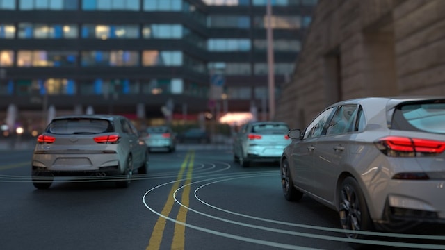 汽车雷达商用加速：恩智浦TEF810X收发器助推传感器频段迁移