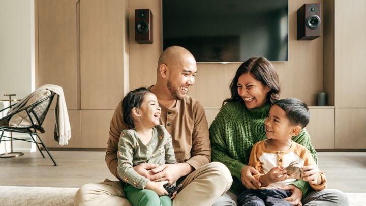 Building Flexible Immersive Home Audio Systems with UWB Spatial Ranging, Sensing and Adaptive Rendering