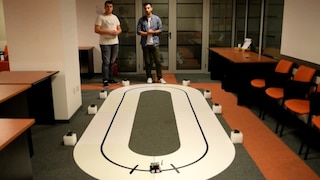 Kinetis<sup>®</sup> KW40Z Bluetooth® Smart Mesh消防车演示